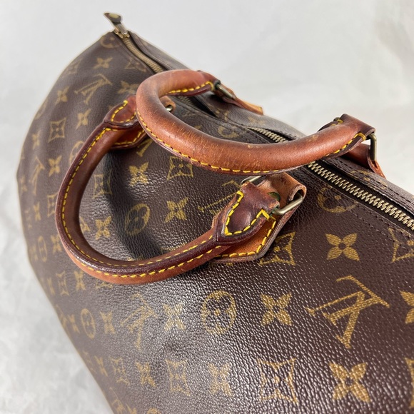 Distressed LOUIS VUITTON Great 80s Vintage Monogram Speedy 35 Satchel Bag - Picture 14 of 17